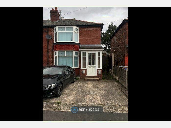 3 Bedroom Semi-Detached House To Rent In Chaucer Avenue, Manchester, M43