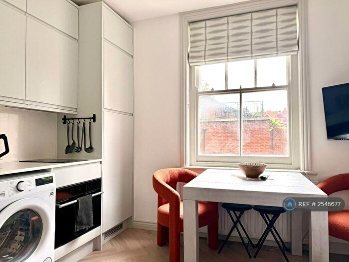 1 Bedroom Flat To Rent In Lisson Street, London, NW1