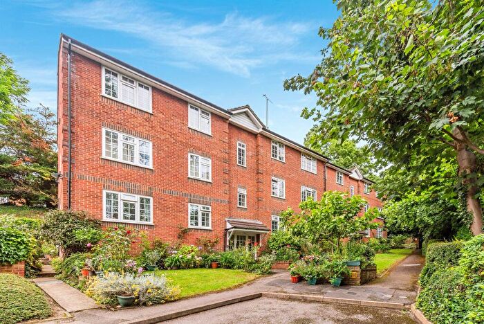 2 Bedroom Flat To Rent In Spindlewood Gardens, Croydon, CR0