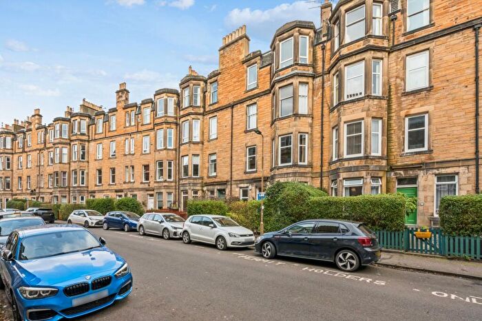 2 Bedroom Flat For Sale In Millar Crescent, Edinburgh, EH10