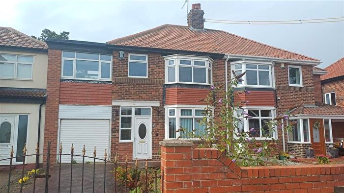 3 Bedroom Semi-Detached House For Sale In Augusta Terrace, Sunderland, SR6