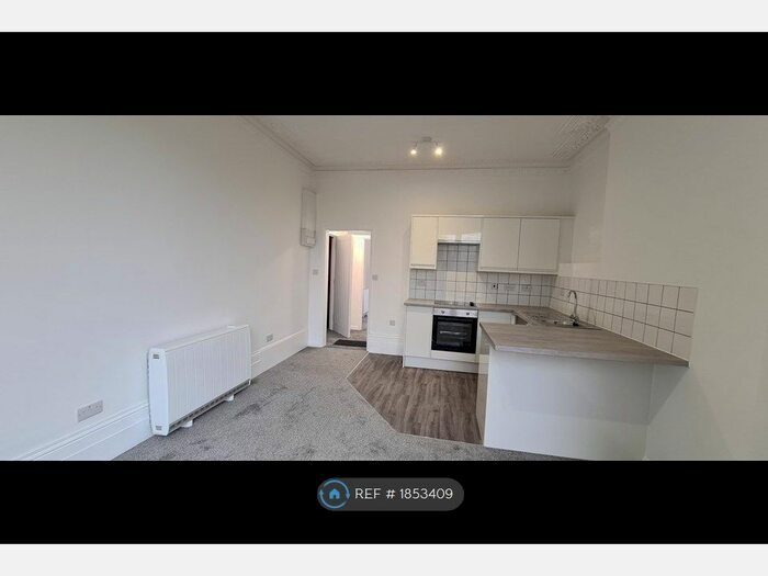 1 Bedroom Flat To Rent In Windmill Street, Gravesend, DA12