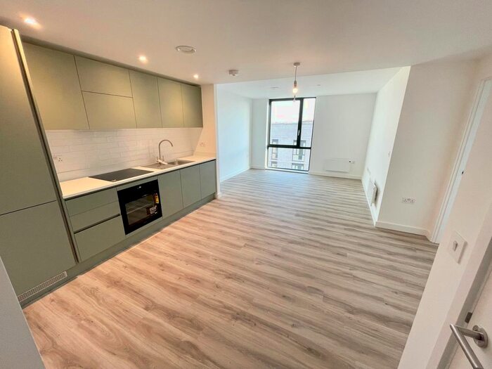 1 Bedroom Flat To Rent In Kimpton Road, Luton LU2