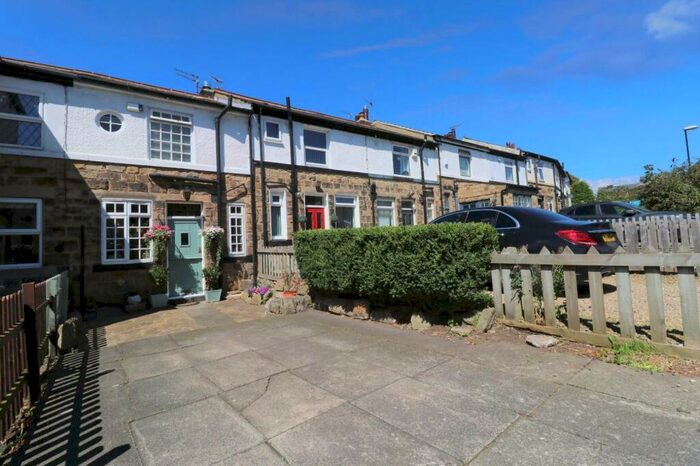 2 Bedroom House To Rent In Back Lane, Horsforth, Leeds, West Yorkshire, LS18