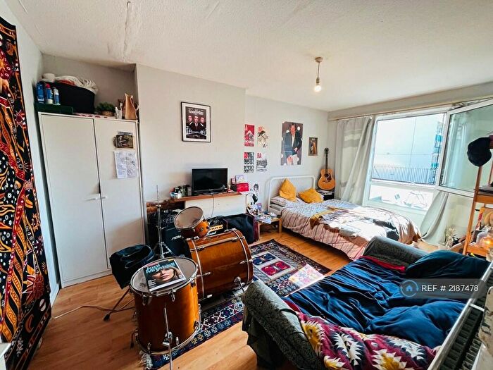 5 Bedroom Maisonette To Rent In Gateway, London, SE17