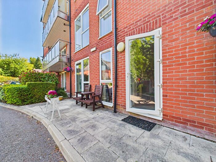2 Bedroom Apartment For Sale In Garden Lodge Close, Off Burton Road, DE23