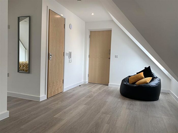 1 Bedroom Studio To Rent In Queningate Mews Havelock Street, Canterbury, CT1