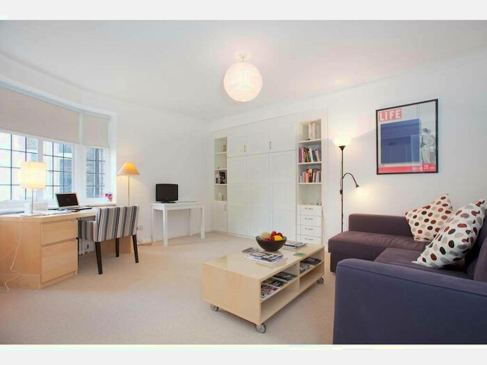 1 Bedroom Studio To Rent In Clare Court, Judd Street, WC1H