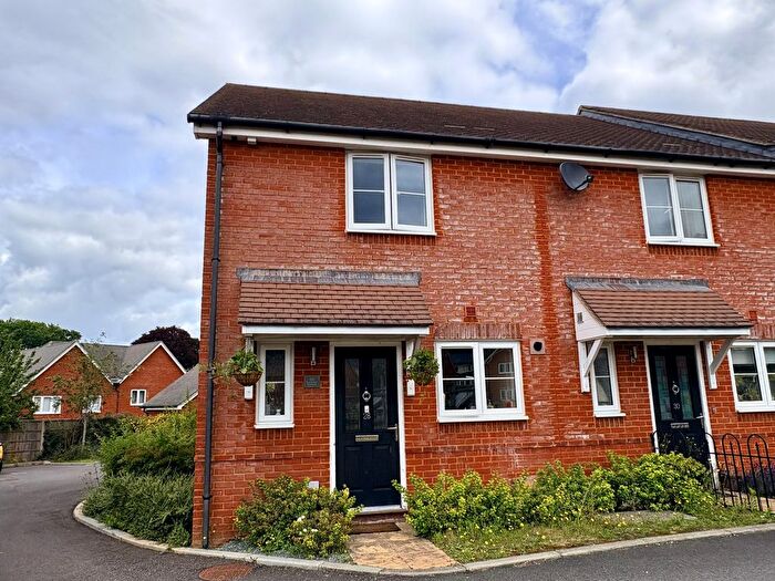 2 Bedroom End Terrace House For Sale In Horseshoe Cresent, Longham, BH22