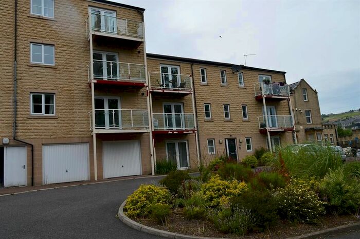 2 Bedroom Flat To Rent In Olivia View, Sowerby New Road, Sowerby Bridge HX6