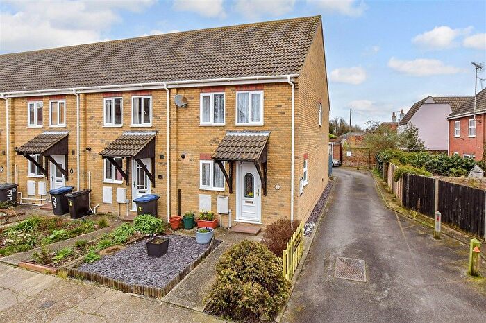 3 Bedroom End Terrace House For Sale In Suffolk Street, Whitstable, Kent, CT5