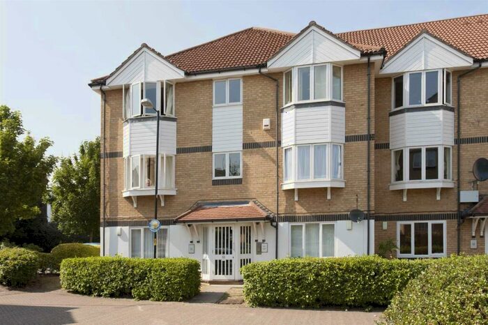2 Bedroom Apartment To Rent In Sheppard Drive, South Bermondsey, SE16