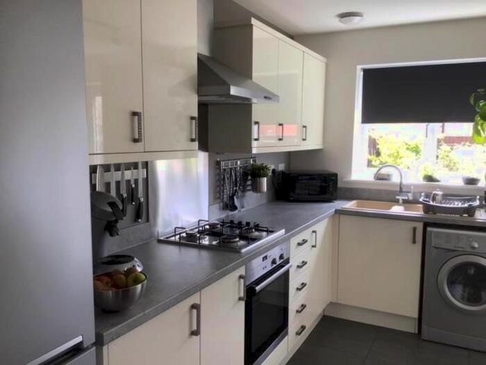 2 Bedroom Mews To Rent In Bluebell Road, Scartho, Grimsby, DN33