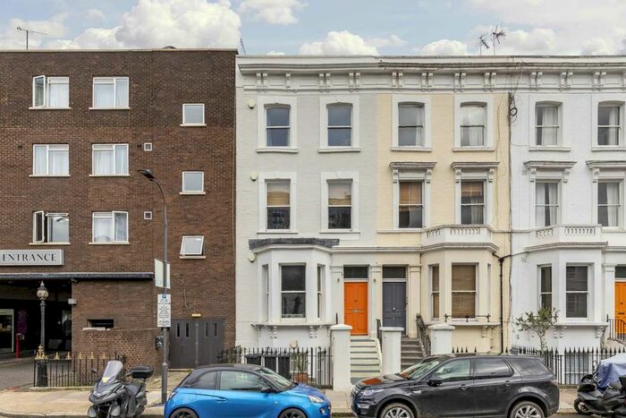 3 Bedroom Flat To Rent In Ongar Road, London, SW6