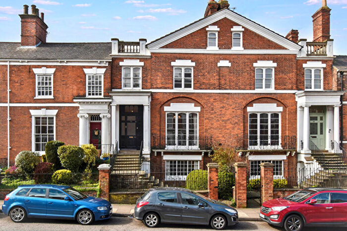 5 Bedroom Town House For Sale In Upgate, Louth, LN11