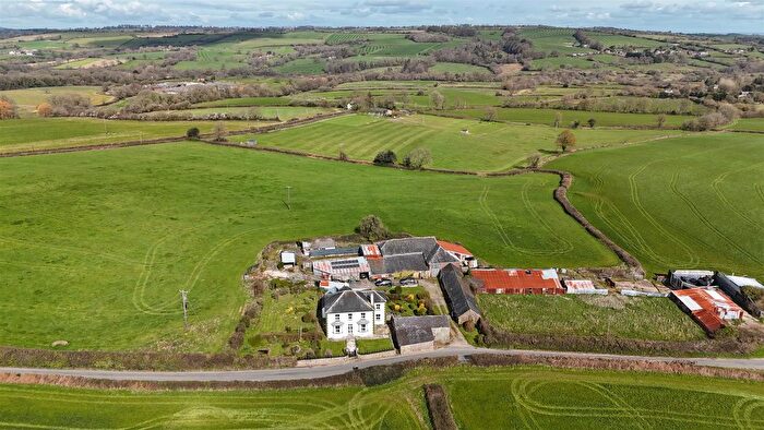 4 Bedroom Farmhouse For Sale In Part Of Higher Greenham Farm, Greenham, Crewkerne, TA18