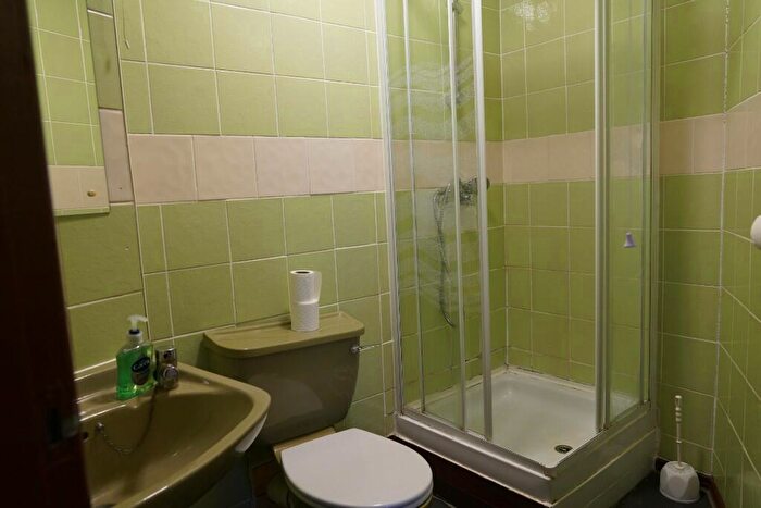 1 Bedroom Serviced Apartments To Rent In Market Place, Kettering, Northamptonshire, NN16