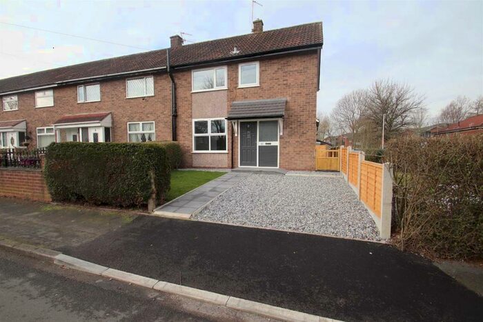 3 Bedroom End Of Terrace House To Rent In Delamere Road, Handforth, SK9