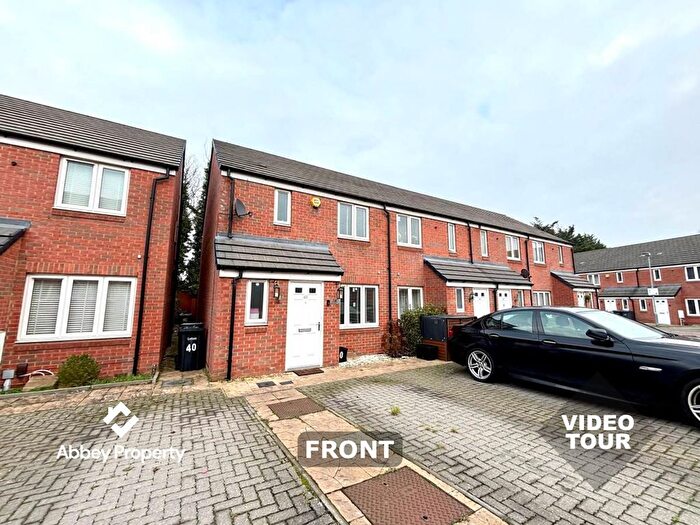 3 Bedroom Detached House To Rent In Guardian Way, Luton, LU1