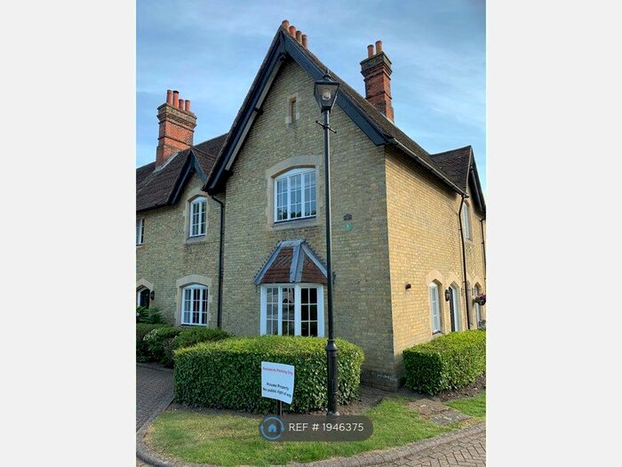 2 Bedroom Terraced House To Rent In Warrenne Way, Reigate, RH2