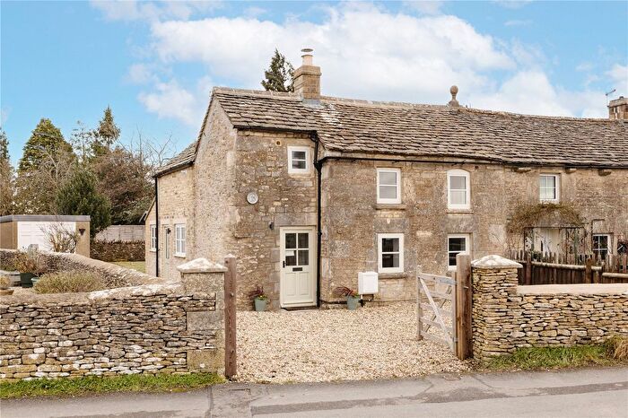 2 Bedroom Semi Detached House For Sale In Hampton Fields, Minchinhampton, Stroud, Gloucestershire, GL6