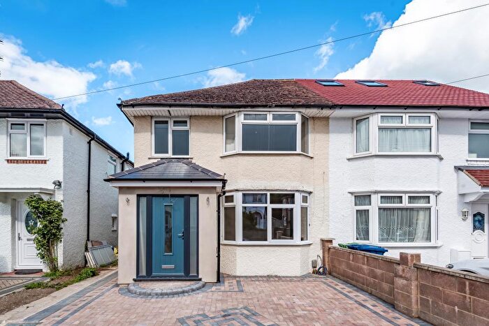 5 Bedroom Semi-Detached House To Rent In Liddell Road, Cowley, Hmo Ready Sharers, OX4
