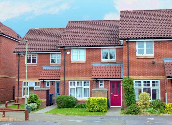 3 Bedroom House To Rent In Little Field, Oxford, OX4