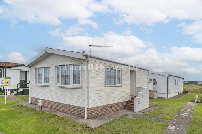 2 Bedroom Property For Sale In West Shore Park, Walney, Barrow In Furness, LA14