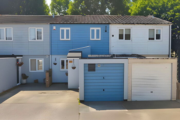 3 Bedroom Terraced House For Sale In Larkspur Close, South Ockendon, Thurrock, Essex, RM15