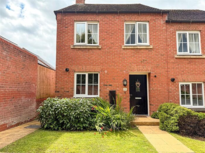 3 Bedroom End Terrace House For Sale In Eiger Close, Biddulph, ST8