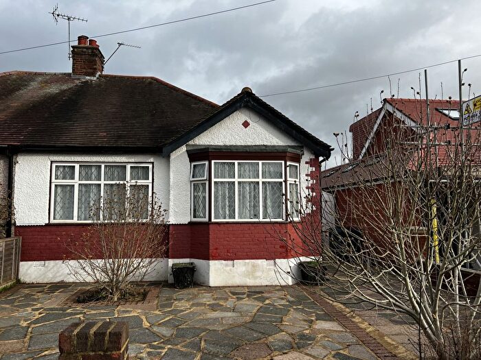 2 Bedroom Semi Detached House To Rent In Manor Avenue, Northolt, UB5