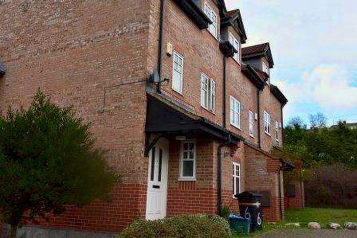 2 Bedroom Property To Rent In St Georges Avenue St George Bristol, BS5