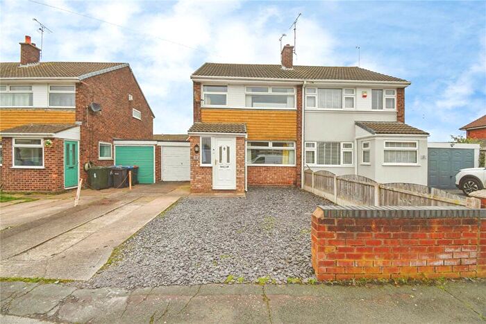 3 Bedroom Semi Detached House For Sale In Wenlock Lane, Great Sutton, Ellesmere Port, CH66
