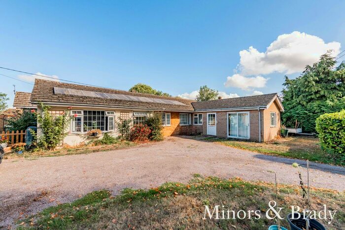 6 Bedroom Detached Bungalow For Sale In Weston Longville, Norwich, NR9