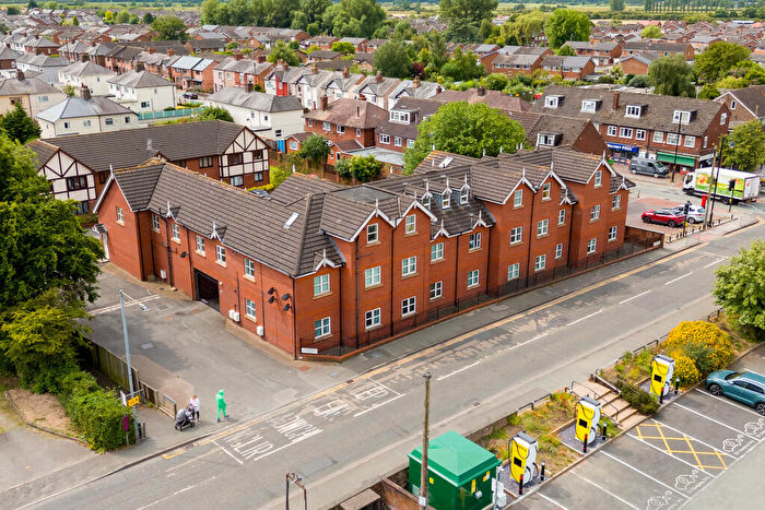 1 Bedroom Apartment For Sale In High Street, Saltney, Chester, CH4