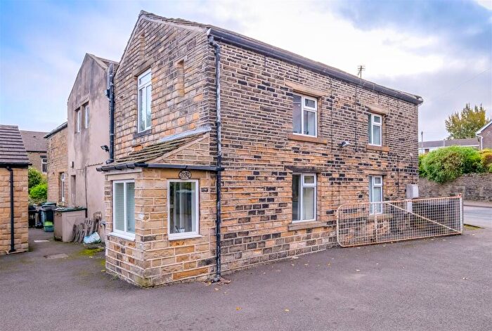 1 Bedroom Apartment To Rent In West Street, Lindley, Huddersfield, HD3