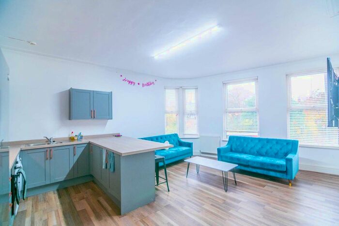 6 Bedroom Flat To Rent In Borrowdale Road, Liverpool, L15