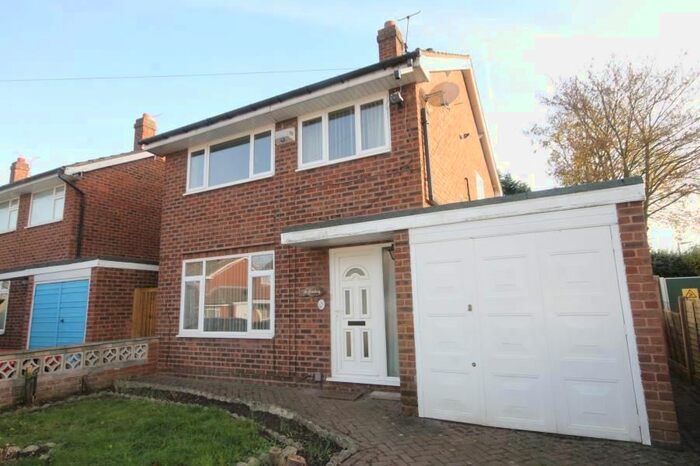 3 Bedroom Property To Rent In Brookdale, Hadley, Telford TF1