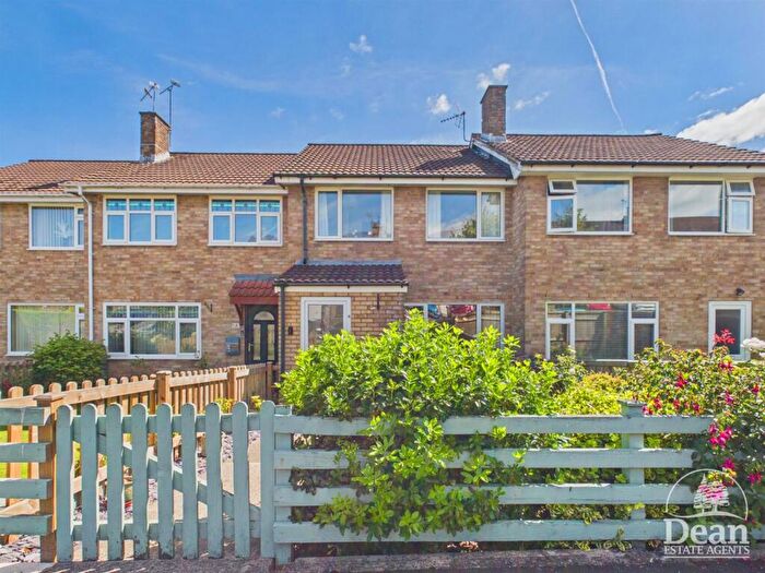 3 Bedroom Terraced House For Sale In The Links, Coleford, GL16