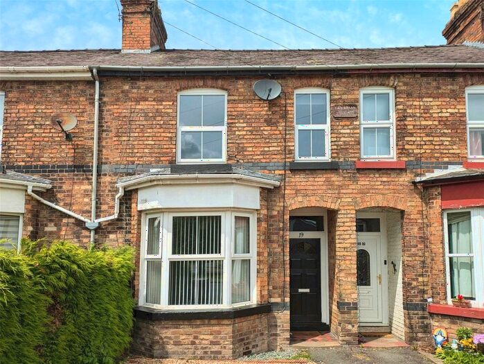 3 Bedroom Terraced House To Rent In Whittington Road, Oswestry, Shropshire, SY11
