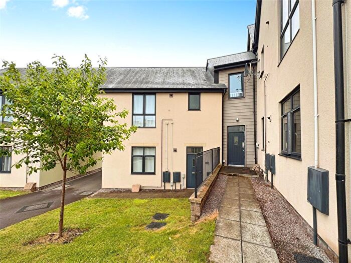 1 Bedroom Apartment For Sale In Ffordd Williamson, Old St. Mellons, Cardiff, CF3