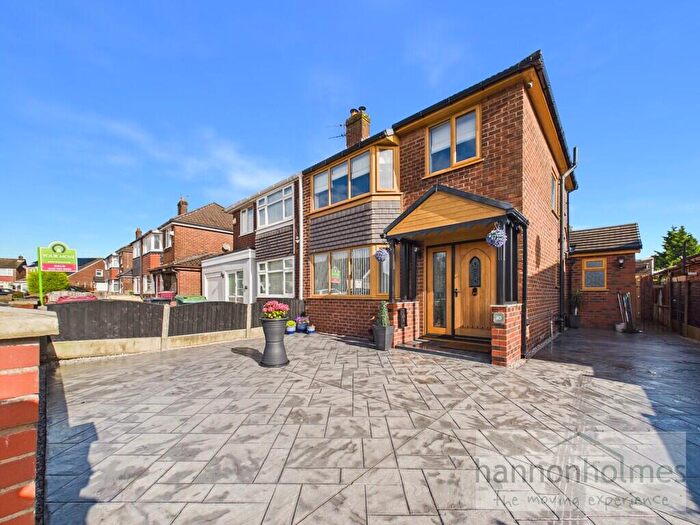 3 Bedroom Semi Detached House For Sale In Duxbury Avenue, Little Lever, Bolton, BL3