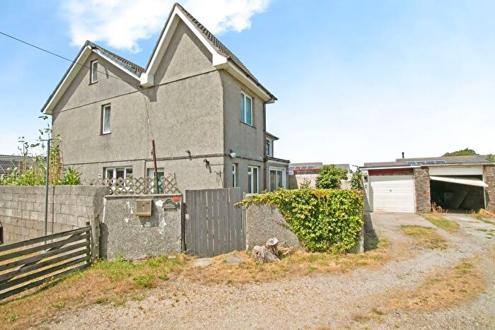 3 Bedroom Semi Detached House For Sale In Tolgus Lane, Lower Broad Lane, Redruth, Cornwall, TR15
