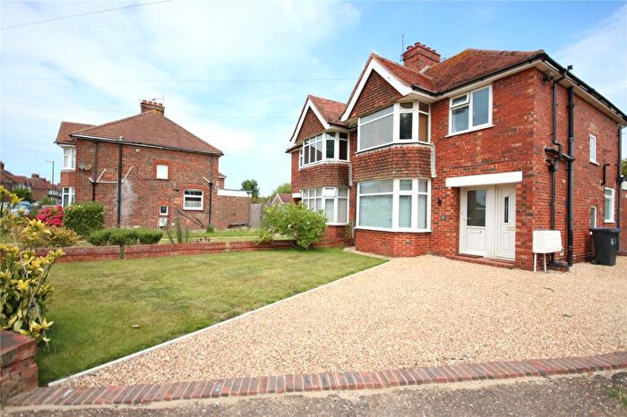 1 Bedroom Apartment To Rent In Phoenix Way, Southwick, BN42