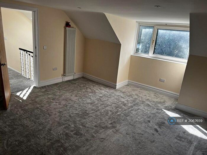 2 Bedroom Bungalow To Rent In Hamilton Road, Uddingston, Glasgow, G71