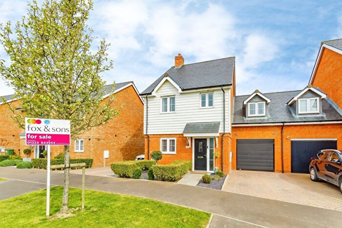 3 Bedroom Semi-Detached House For Sale In Clover Crescent, Hellingly, Hailsham, BN27