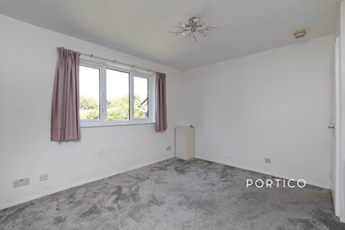 1 Bedroom Flat To Rent In Abbey Lane, London, E15