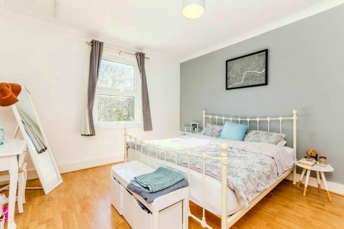 2 Bedroom Flat To Rent In Norbury, Norbury, London, SW16