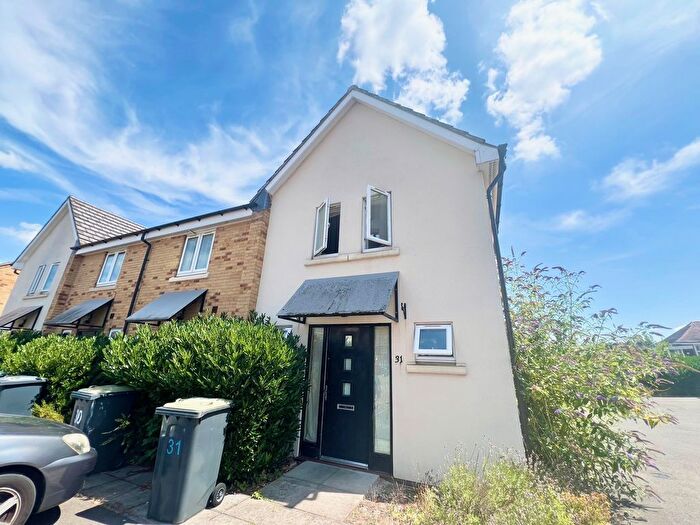 3 Bedroom Semi-Detached House To Rent In Alderman Close, Nottingham, NG9