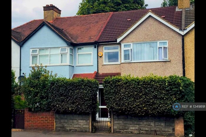 3 Bedroom Terraced House To Rent In Acre Lane, Carshalton Village, SM5